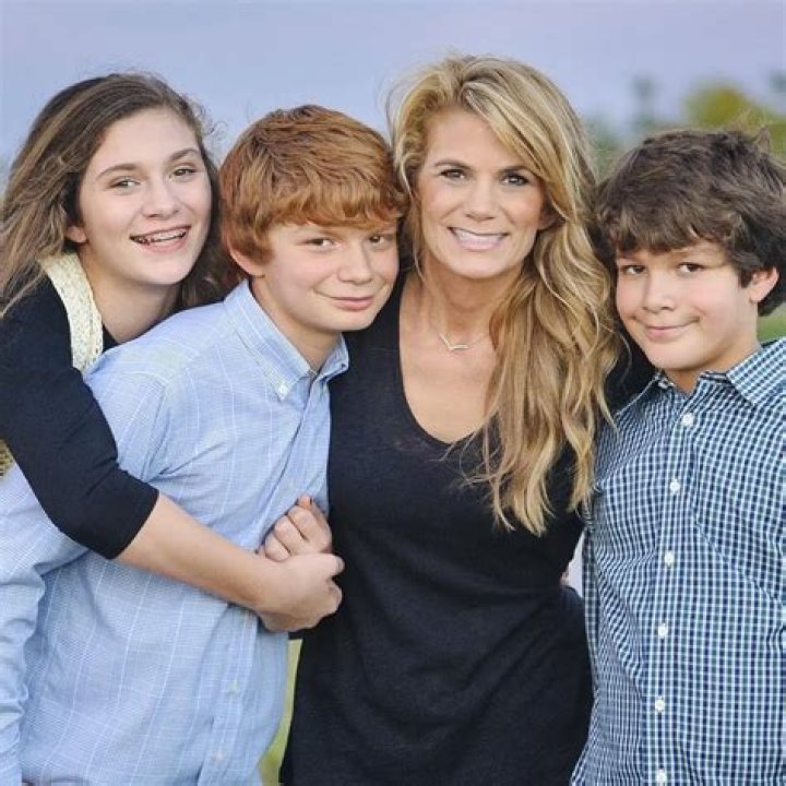 Untold Facts About Ben Bordelon's Wife, Viral Dance Video, Bio, Net Worth, and More!