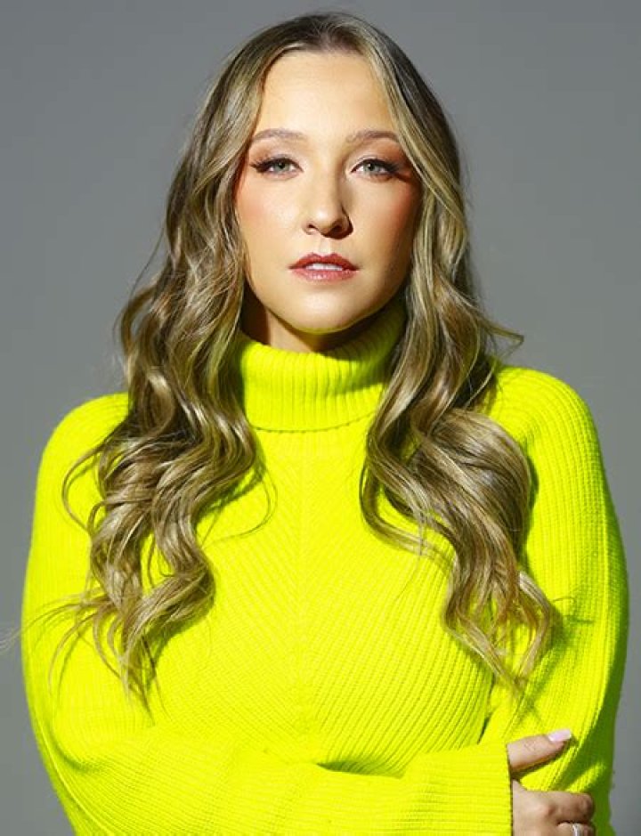 Gianna Martello Net Worth - Wiki, Age, Weight and Height, Relationships, Family, and More