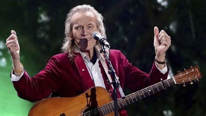 RIP Gordon Lightfoot! Canadian Folk Singer dies at age 84