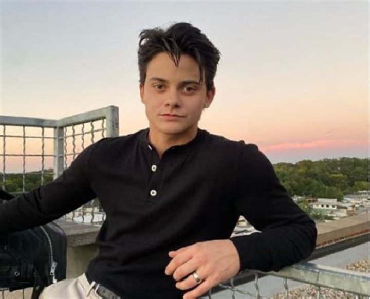 Gotham Knights: Is Tyler DiChiara Trans? Gender Wikipedia Bio Age And Instagram