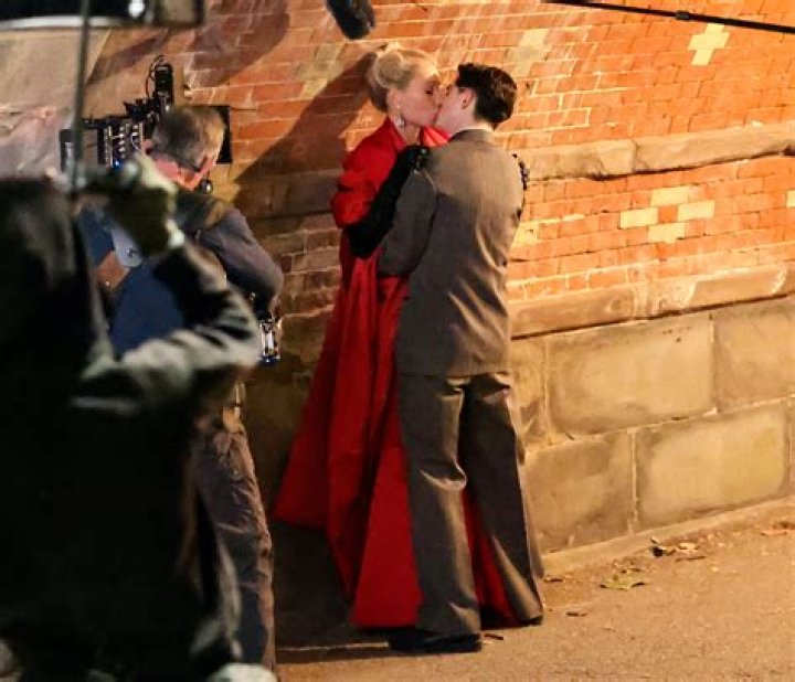 Gwyneth Paltrow: I get criticized more because I’m ‘considered attractive’