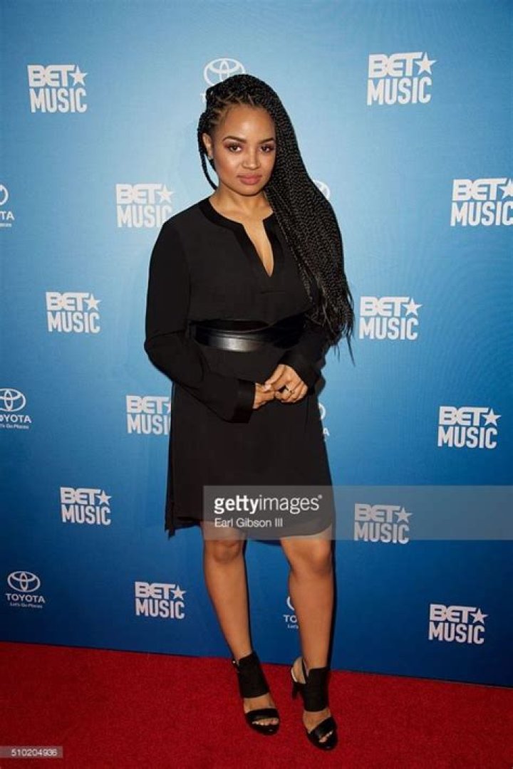 Haneefah Wood Bio (Wiki) 