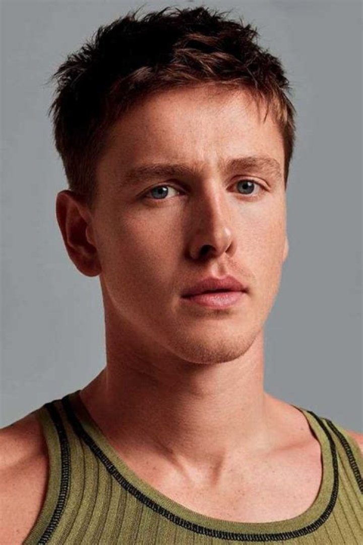 Harris Dickinson Net Worth - Wiki, Age, Weight and Height, Relationships, Family, and More