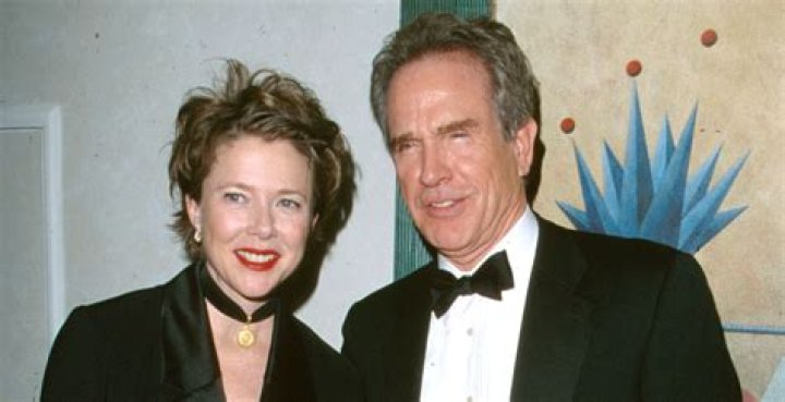 Hollywood seducer, Warren Beatty! Learn about his innumerable relationships, his married life, children, and his reason for his Casanova image!