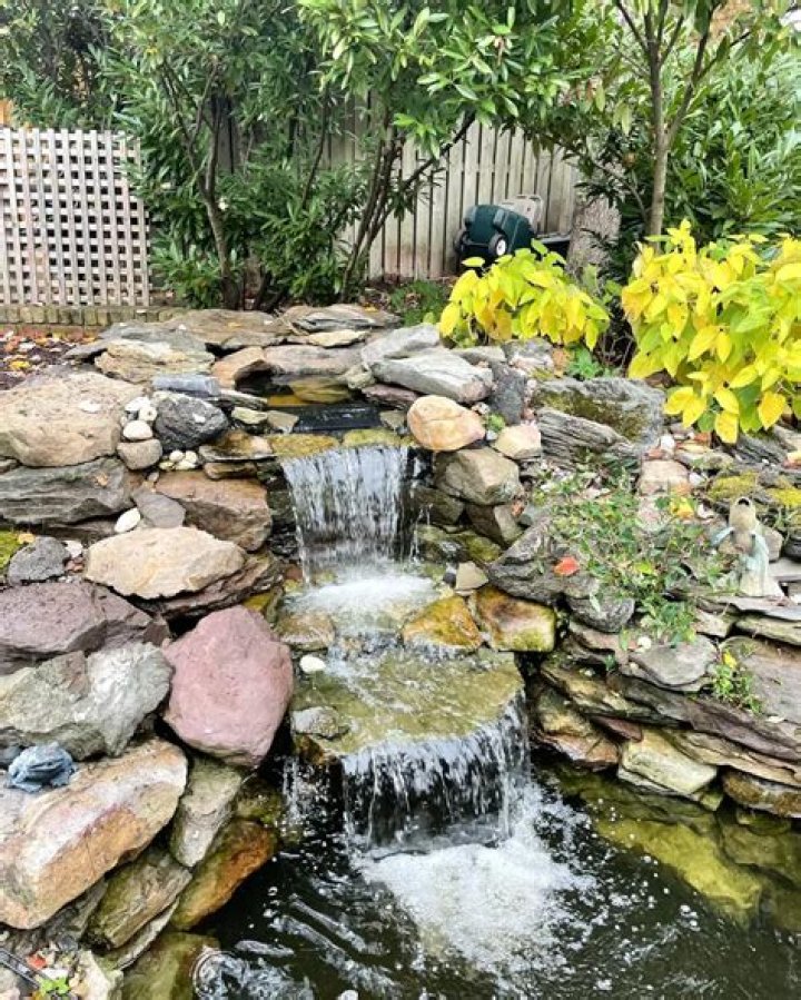 How do you build a small waterfall pond?