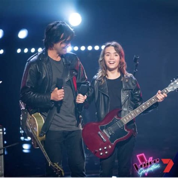 
How Old Is Eddie Penshorn From The Voice? Young Singer Stuns Judges By Singing With His Father Ty Penshorn 