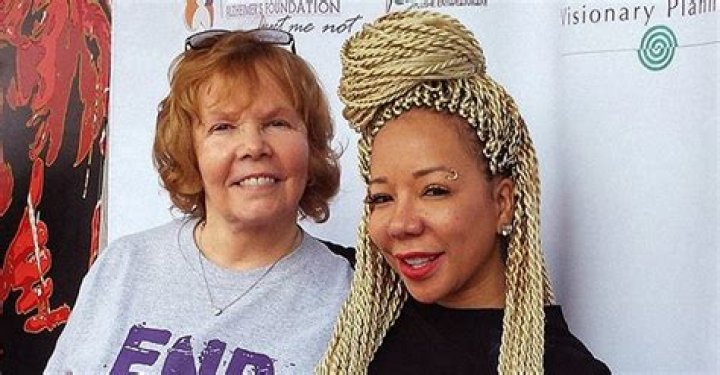 How old is tiny Harris mother?