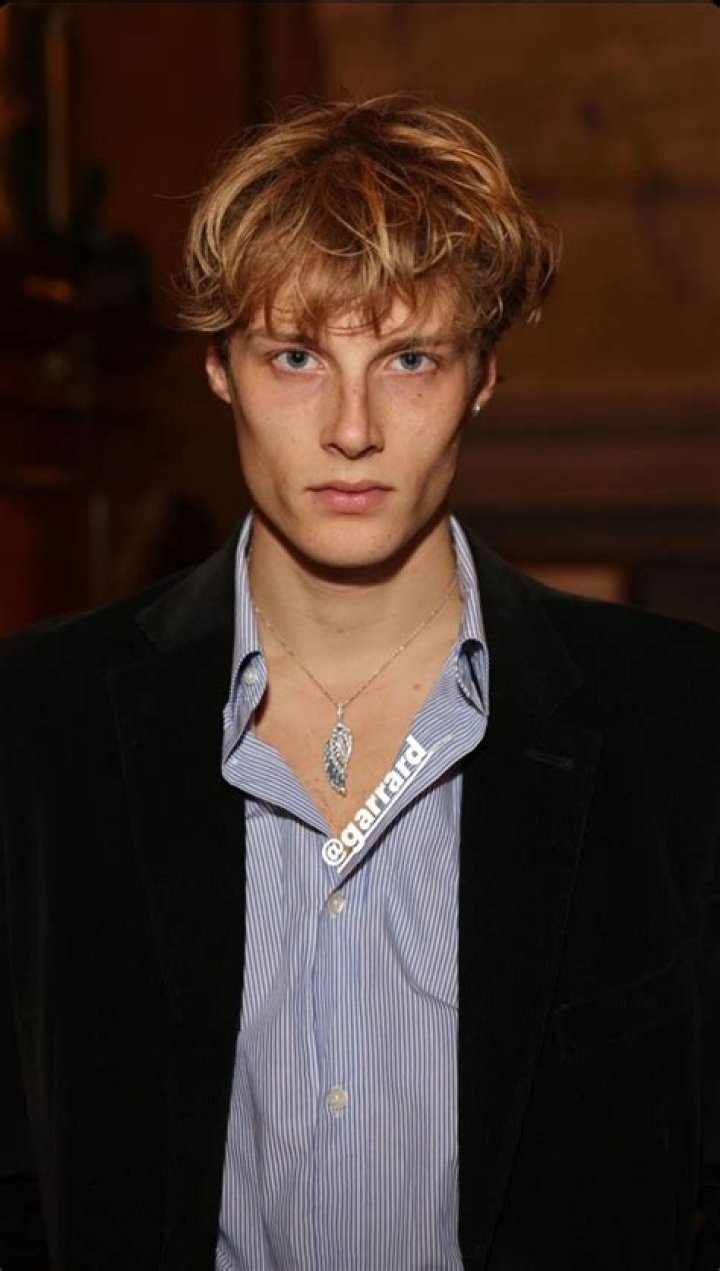 Hugh Laughton-Scott - Age, Family, Bio