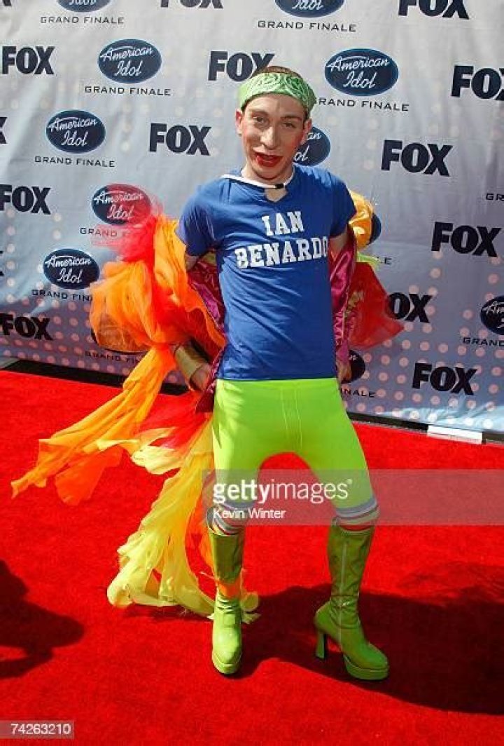 Ian Benardo - Age, Family, Bio