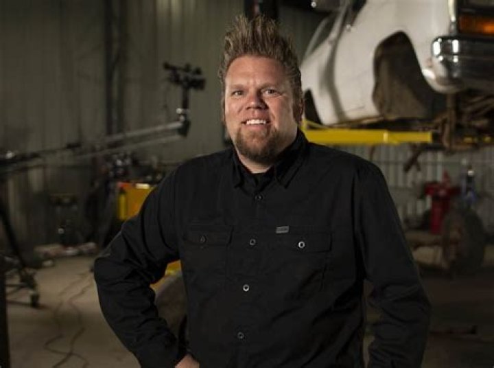 Ian Johnson - Age, Family, Bio