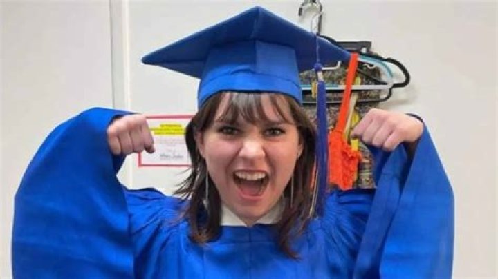 Learn about Bert Kreischer Daughter Relationship, Illness, Siblings & Many More