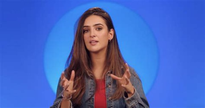 Ines Tazi - Age, Family, Bio