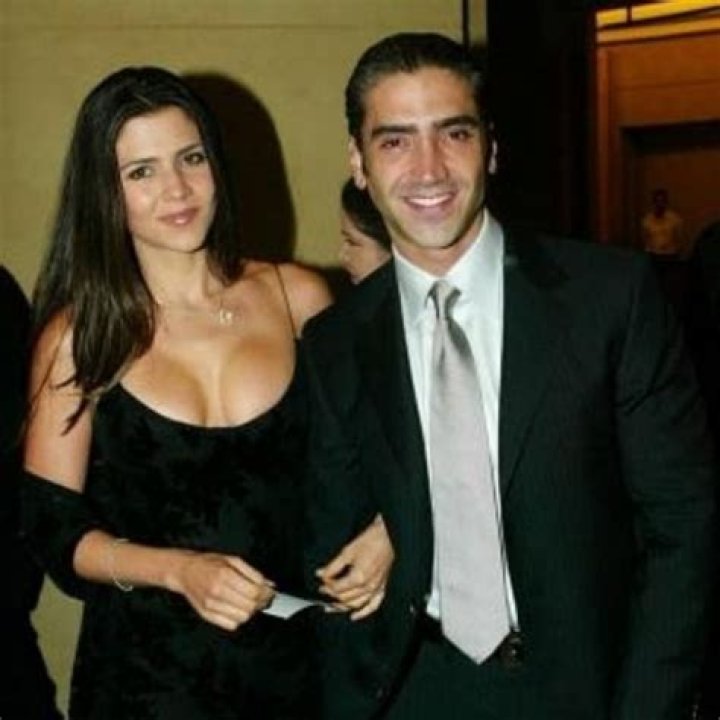 Is Alejandro Fernandez Married to Wife? Or Dating Girlfriend?