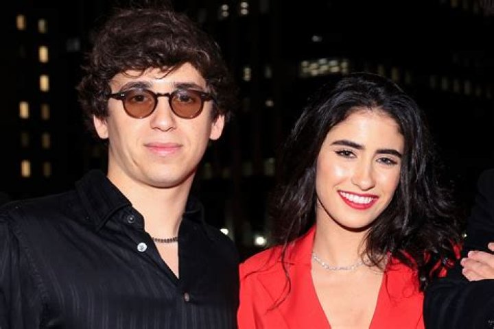 Is Ona Batlle gay or lesbian? Ona Batlle husband/boyfriend details