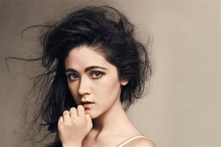 Isabelle Fuhrman Bio (Wiki) 