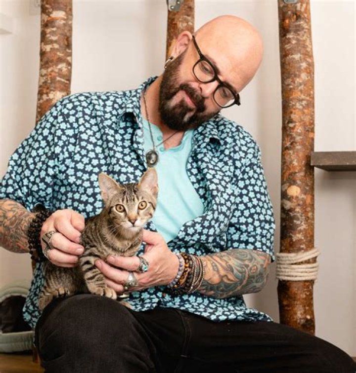My Cat from Hell Star, Jackson Galaxy Is Married To Minoo Rahbar Since 2014