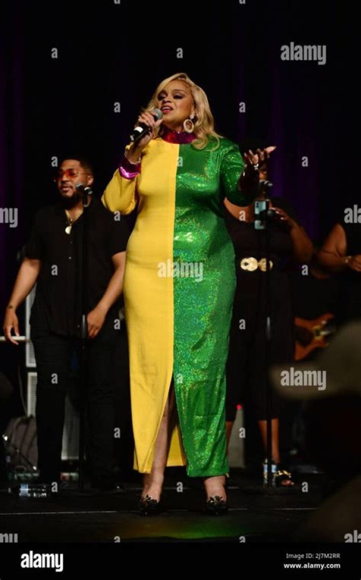 Jacky Chisholm - Age, Family, Bio