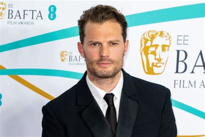 	Jamie Dornan hid out in the country after the bad reviews of Fifty Shades	