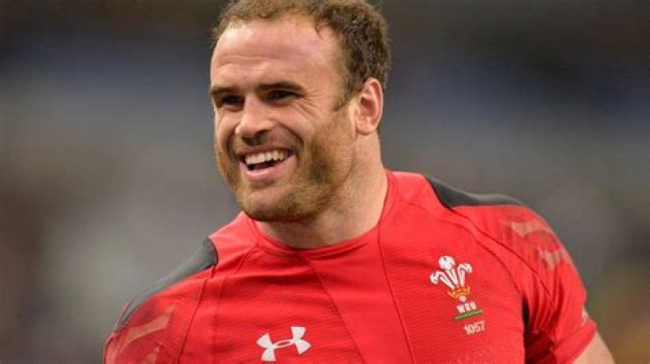 Jamie Roberts Net Worth - Wiki, Age, Weight and Height, Relationships, Family, and More