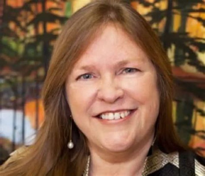 Jane O’Meara Sanders Net Worth - Wiki, Age, Weight and Height, Relationships, Family, and More