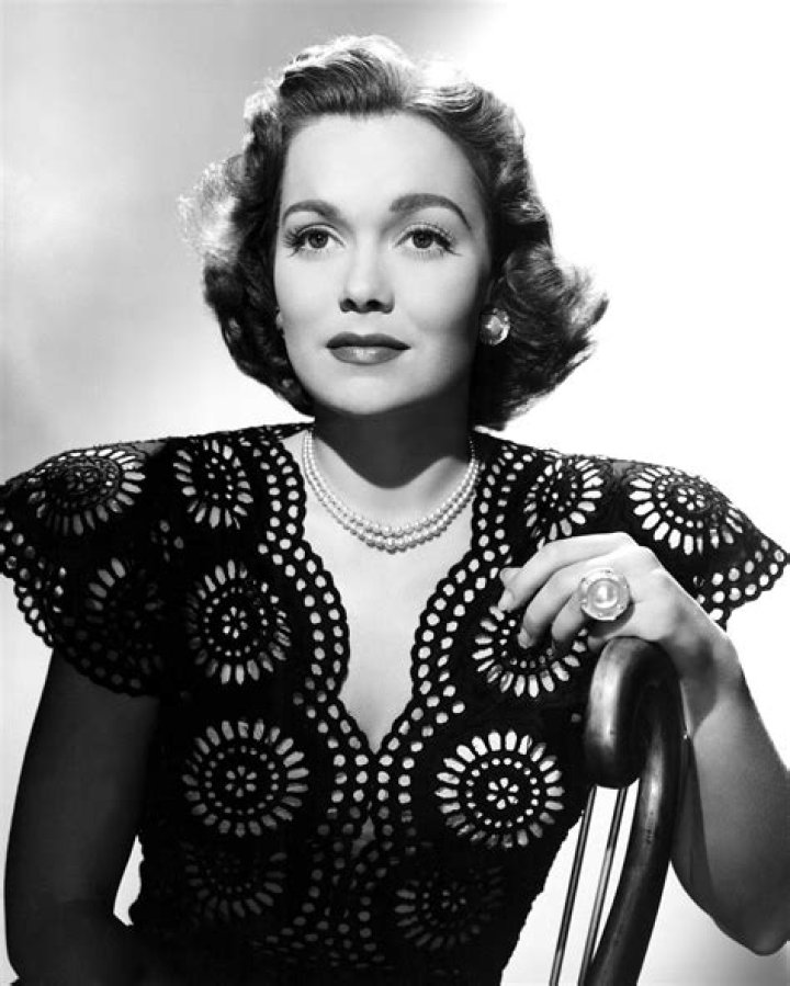 Jane Wyman Net Worth - Wiki, Age, Weight and Height, Relationships, Family, and More