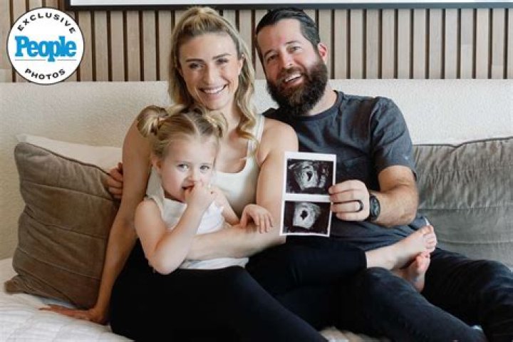 Jasmine Roth on working in ‘Hidden Potential’! Know about her married life with Brett Roth, daughter, social media, biography