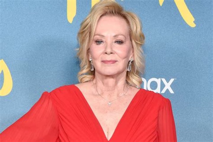 68 Years Old, Jean Smart Continues To Hit Movie Box Office; Married And Has Two Children