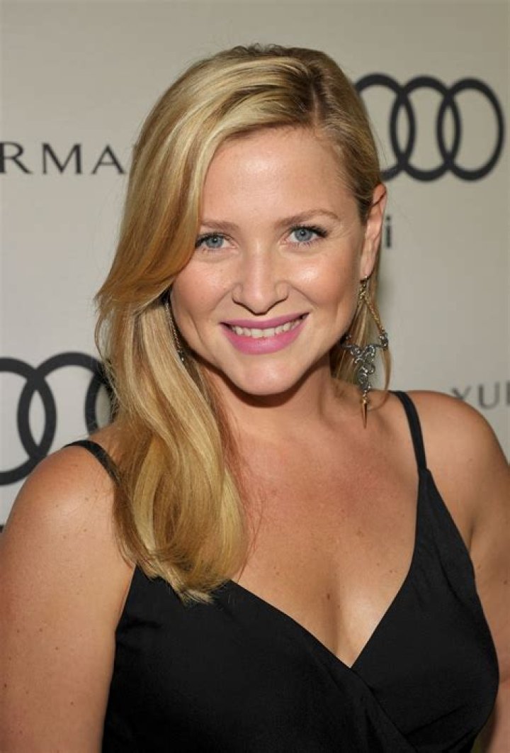 Five Things You Didn’t Know about Jessica Capshaw