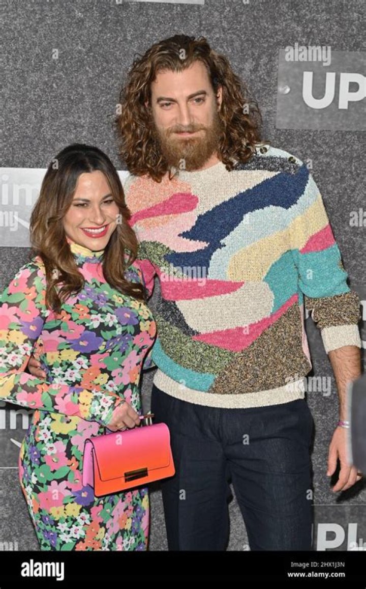 Jessie McLaughlin Married, Husband, Affair, Children, Dating & Net Worth