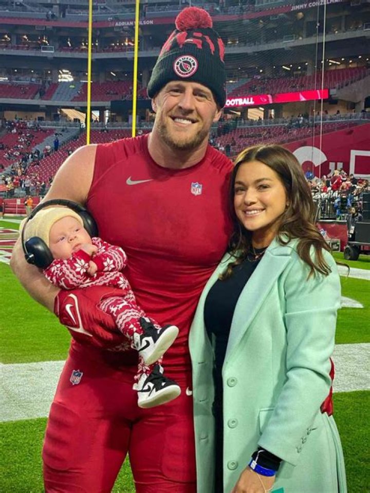 JJ Watt family: wife, dad, brothers, mom, kids