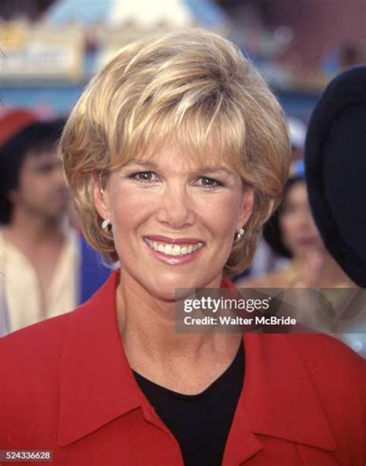 Joan Lunden - Age, Family, Bio
