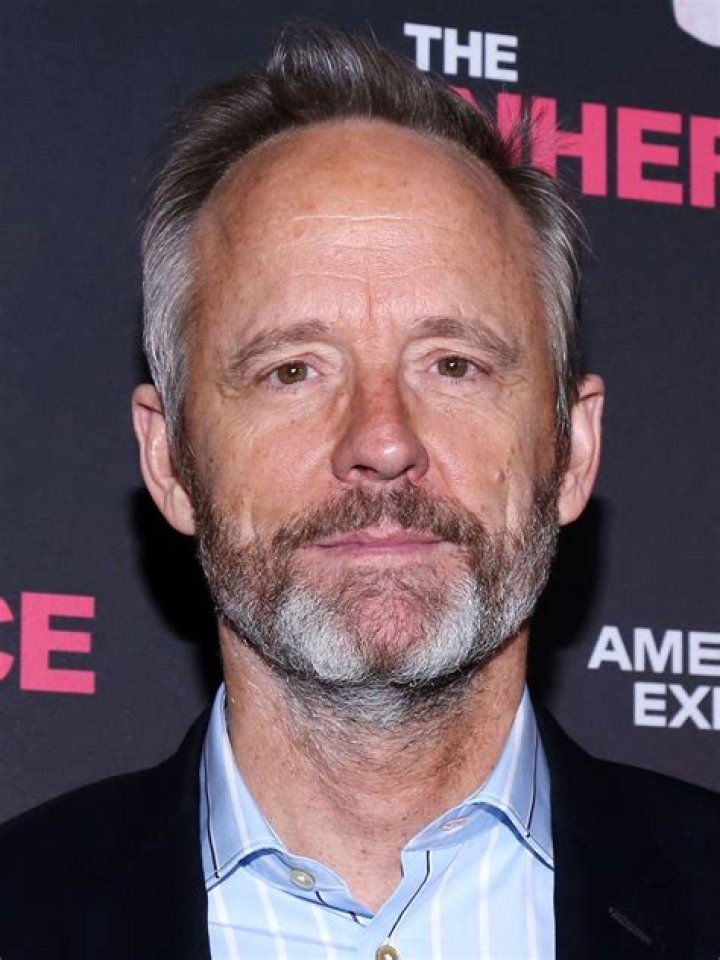 John Benjamin Hickey Net Worth - Wiki, Age, Weight and Height, Relationships, Family, and More