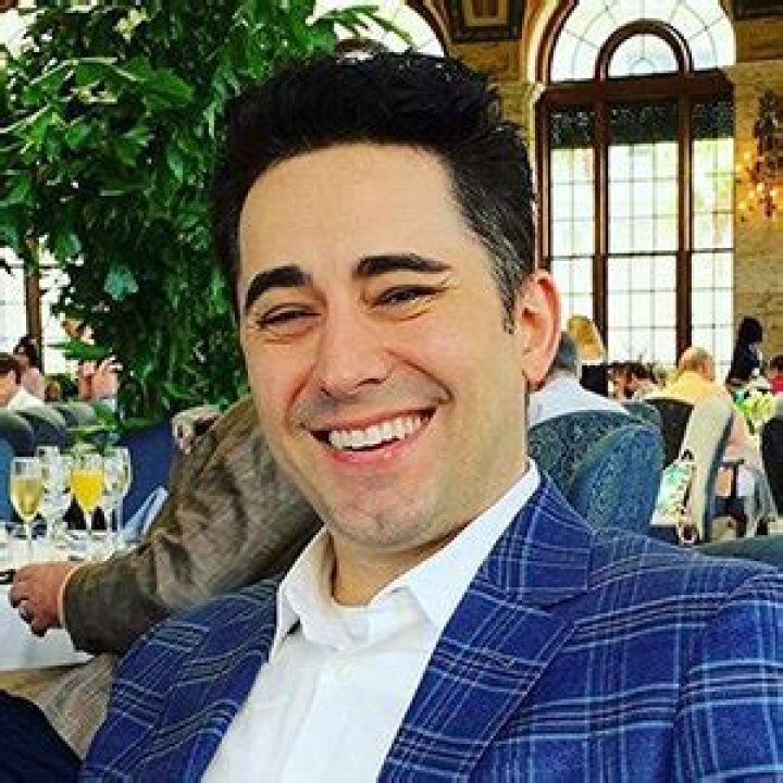 John Lloyd Young Married, Gay, Family, Net Worth