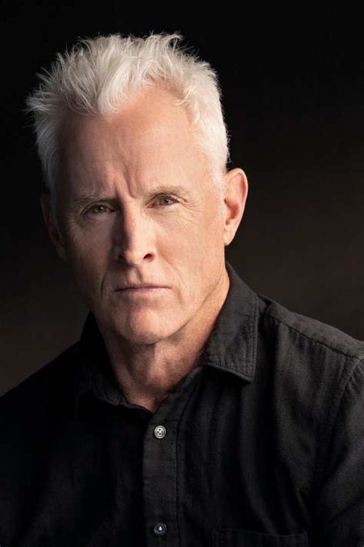 John Slattery Bio (Wiki) 