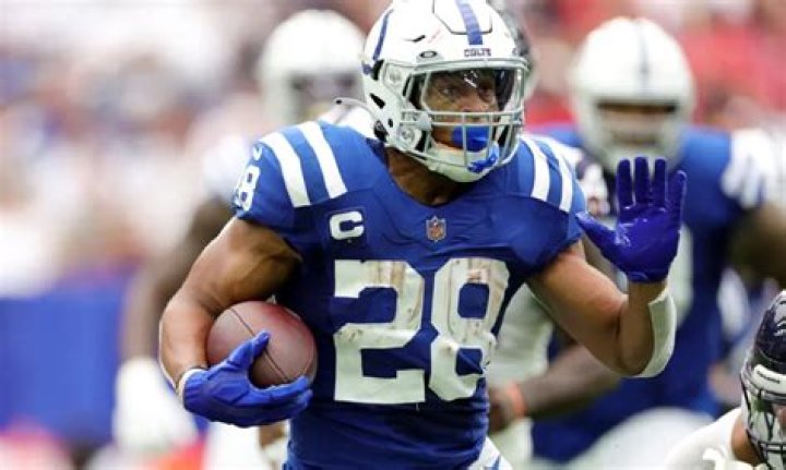 Jonathan Taylor Religion: Is Christian Or Jewish? Family Ethnicity