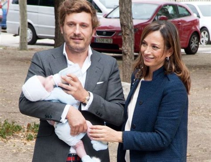 
Juan Peña Pareja Sonia González And Their Hijo Tristán Peña Familia 