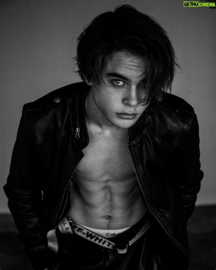 Judah Lewis - Age, Family, Bio