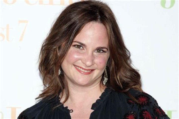 Julie Powell Net Worth - Wiki, Age, Weight and Height, Relationships, Family, and More