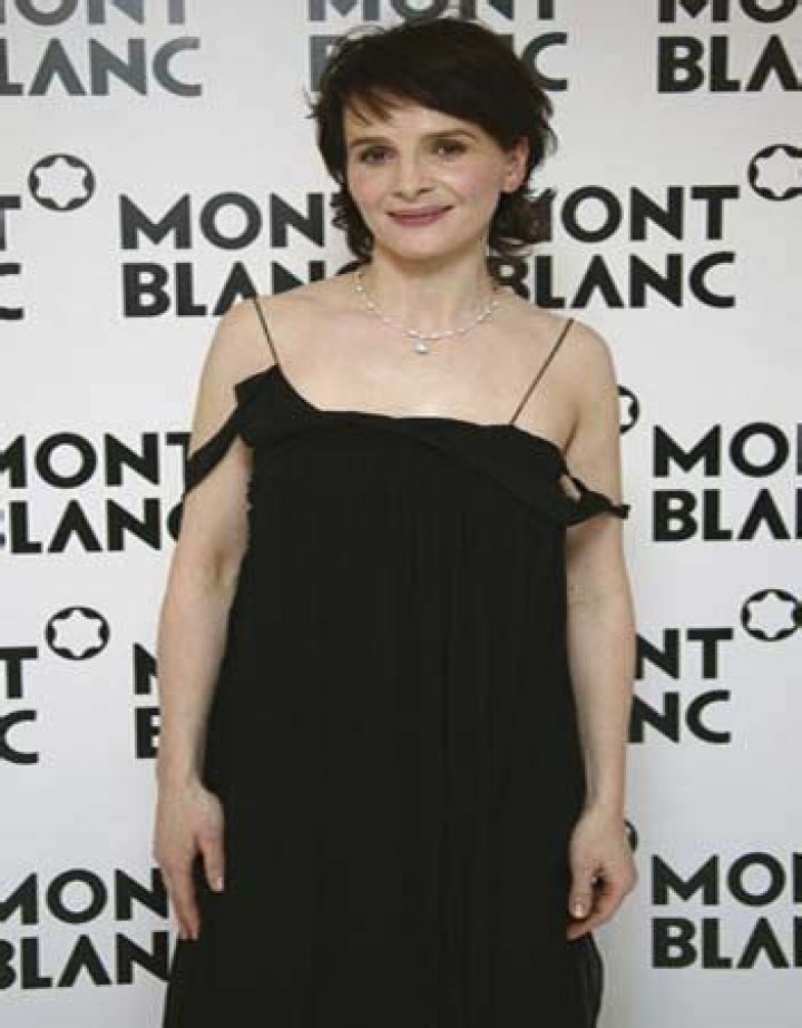 Juliette Binoche Bio (Wiki) 