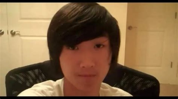 Justin Kroma - Age, Family, Bio