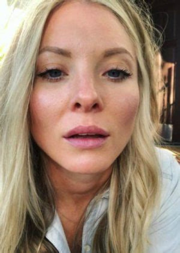 Kaitlin Doubleday Height, Weight, Net Worth, Age, Birthday, Wikipedia, Who, Instagram, Biography