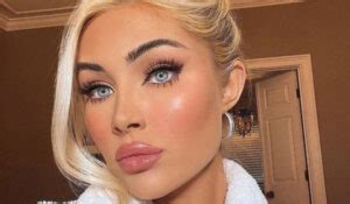 Katerina Rozmajzl - Age, Family, Bio