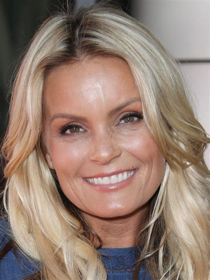 Kelly Packard Net Worth - Wiki, Age, Weight and Height, Relationships, Family, and More