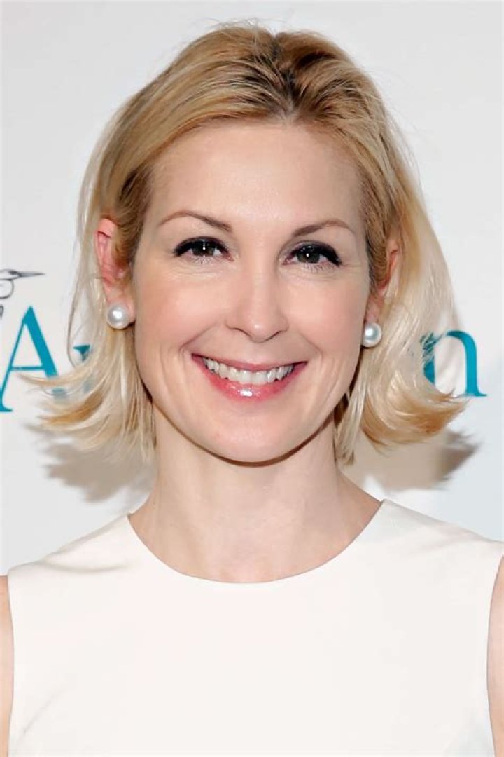 Kelly Rutherford - Age, Family, Bio