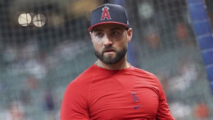 Kevin Pillar Net Worth - Wiki, Age, Weight and Height, Relationships, Family, and More