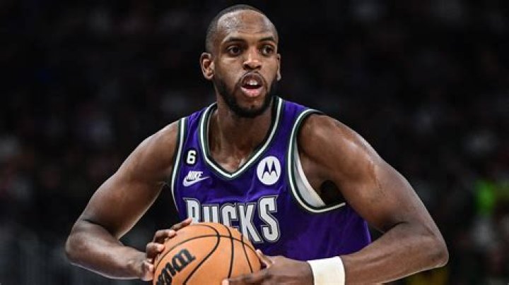 Khris Middleton - Age, Family, Bio