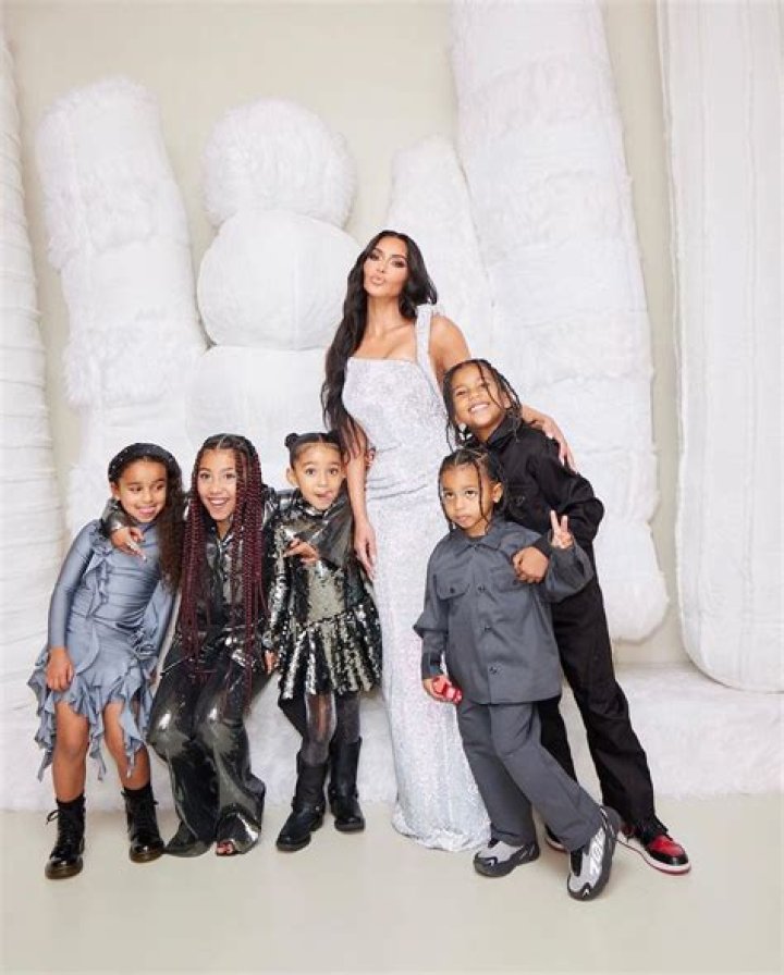 
Kim Kardashian Celebrates Christmas with Her 4 Kids and Niece Dream: ‘Happy Holidays’ 
