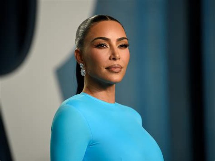 Kardashians Called Out For Photoshop