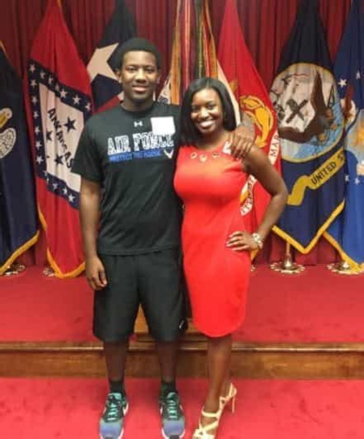 How Much Salary Does Fox 4 Beaumont Reporter, Kimberly Rusley? Explore Her Net Worth In 2021!