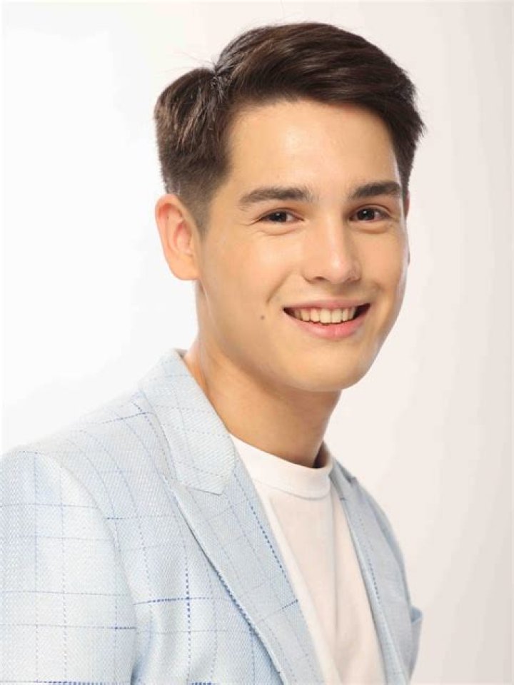 Kobie Brown - Age, Family, Bio